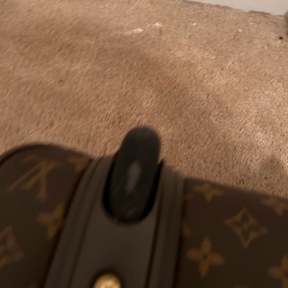 Louis  Vuitton 60in Luggage - Picture 13 of 14